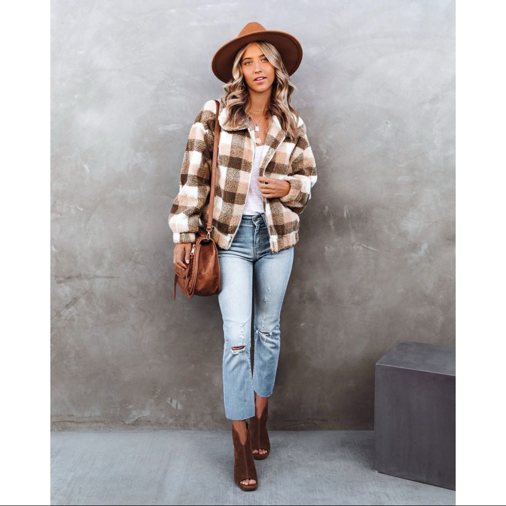 PLAID POCKETED TEDDY JACKET - Picture 10 of 11